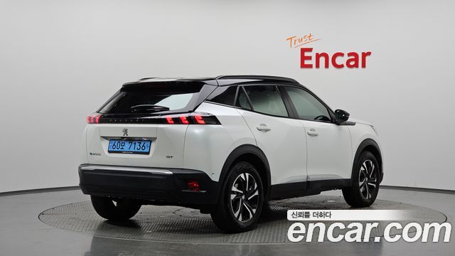 Peugeot 2008 из Кореи Encar