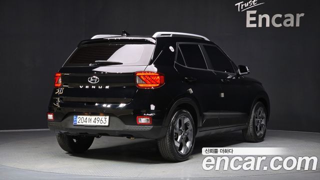 Hyundai Venue из Кореи Encar