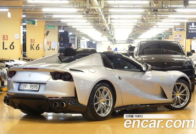 Ferrari 812 из Кореи Encar