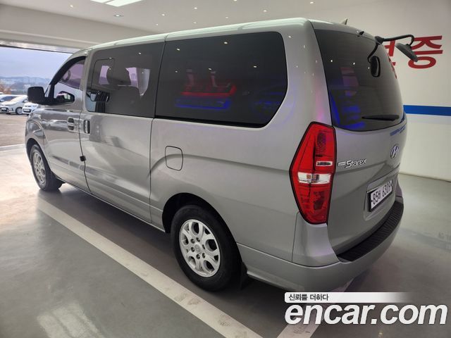 Hyundai Starex 5-Seater VAN CVX Luxury — пробег 72 248 км