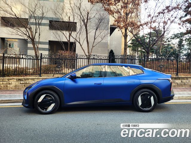 Kia EV4 из Кореи Encar