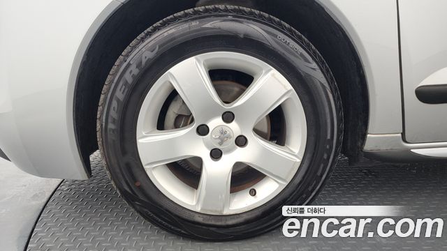 Peugeot 3008 1.6 e-HDi First Generation — пробег 190 203 км