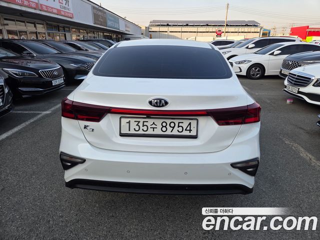 Kia K3 из Кореи Encar