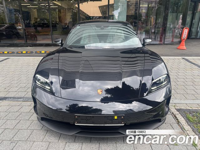 Porsche Taycan из Кореи Encar