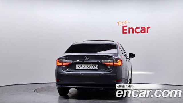Lexus ES из Кореи Encar