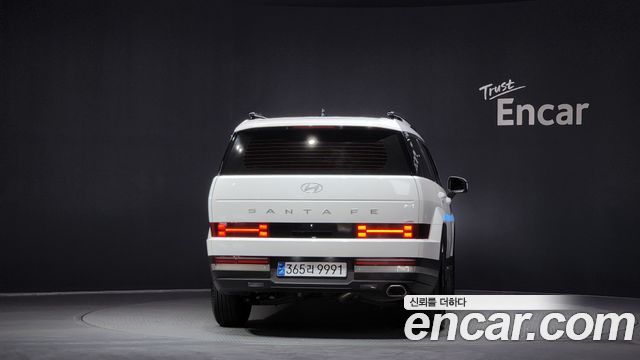 Hyundai Santafe Gasoline 2.5T 4WD Prestige — пробег 22 614 км