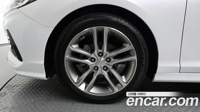 Hyundai Sonata 2.0 Smart Spicial — пробег 57 427 км
