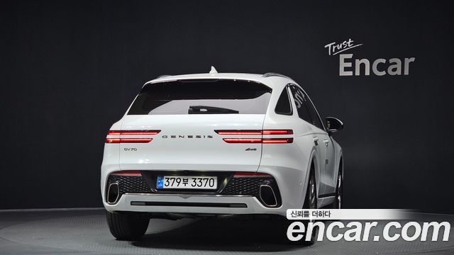 Genesis GV70 из Кореи Encar