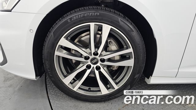 Audi A6 45 TFSI Premium — пробег 53 453 км