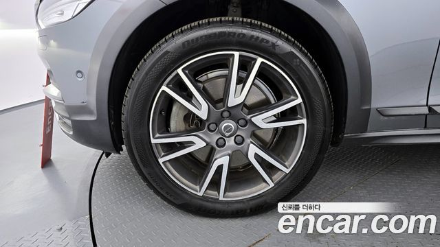 Volvo V90 из Кореи Encar