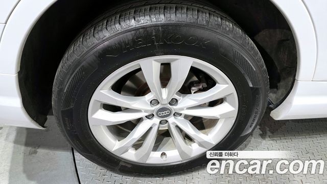 Audi Q7 45 TFSI Quattro — пробег 76 904 км