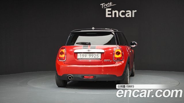 Mini Cooper Standard 3rd — пробег 87 589 км — фото 4 из 5