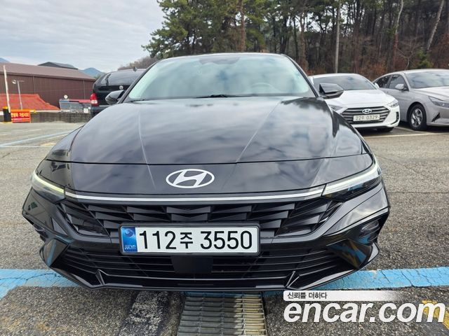 Hyundai AVANTE 1.6 Modern — пробег 17 128 км — фото 1 из 5