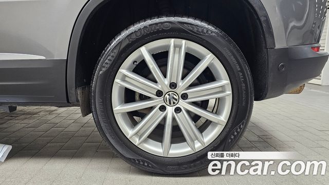 Volkswagen Tiguan из Кореи Encar