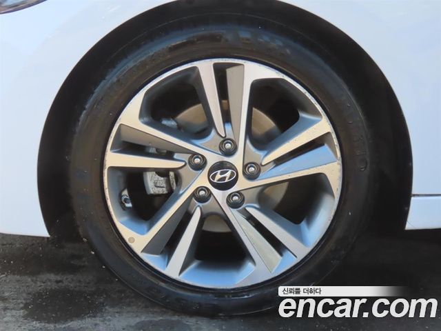 Hyundai AVANTE 1.6 GDI Value Plus — пробег 114 464 км — фото 5 из 5