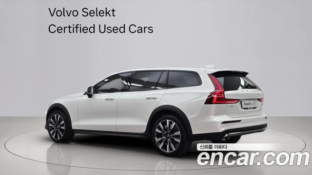 Volvo V60 из Кореи Encar
