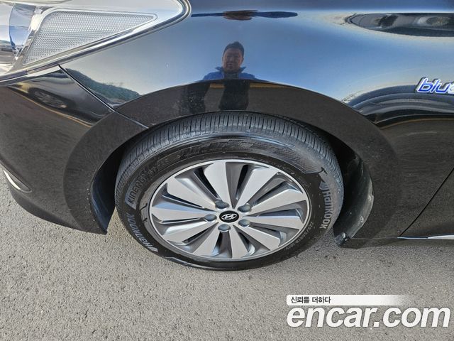Hyundai Grandeur Premium — пробег 154 000 км — фото 5 из 5