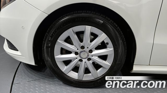 Mercedes-Benz B-Class из Кореи Encar