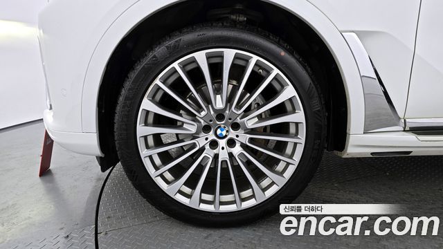BMW X7 xDrive 30d Design Pure Excellent 6-Seater — пробег 106 464 км — фото 5 из 5