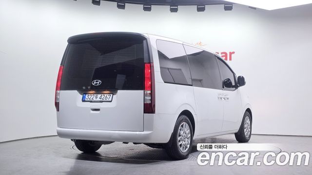 Hyundai Staria из Кореи Encar