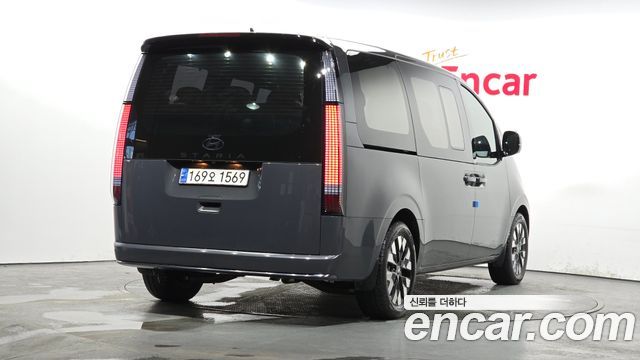 Hyundai Staria из Кореи Encar