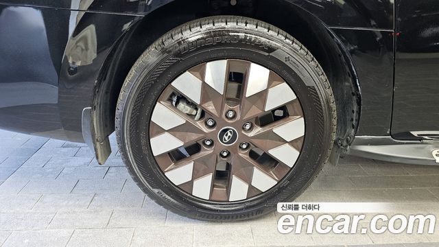 Hyundai Staria из Кореи Encar