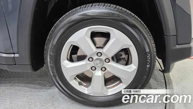 Jeep Compass 2.4 Limitied AWD — пробег 57 366 км — фото 5 из 5