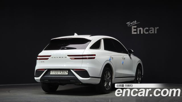 Genesis GV70 из Кореи Encar