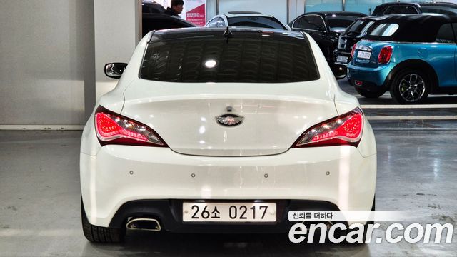 Hyundai Genesis из Кореи Encar