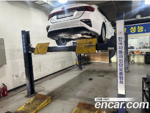 Kia K3 из Кореи Encar