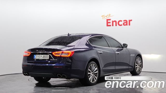 Maserati Quattroporte из Кореи Encar