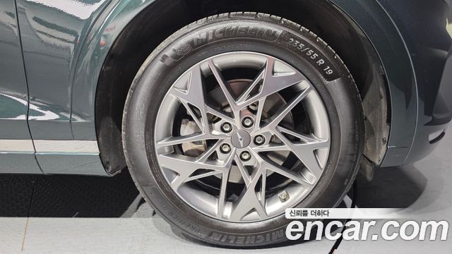Genesis GV70 из Кореи Encar