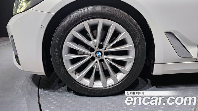 BMW 5-Series из Кореи Encar