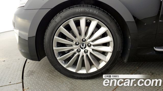 Hyundai Equus из Кореи Encar
