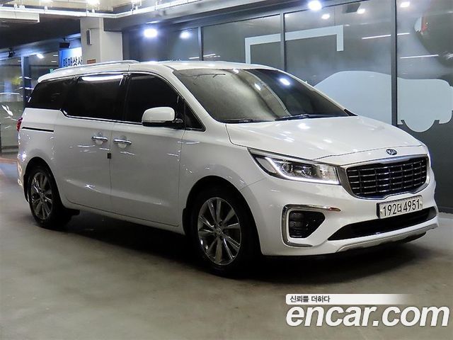 Kia Carnival из Кореи Encar