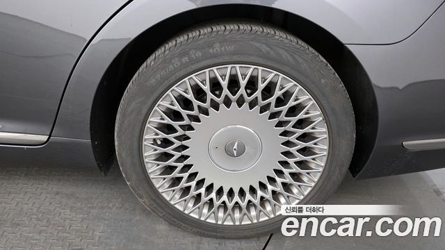 Genesis G90 из Кореи Encar