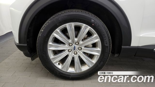 Ford Explorer 2.3 LimIted 4WD — пробег 86 019 км — фото 5 из 5