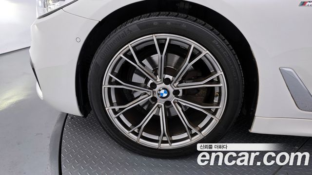 BMW 5-Series из Кореи Encar