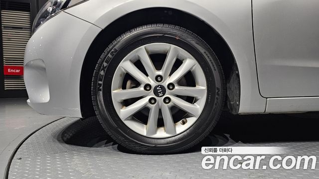 Kia K3 из Кореи Encar