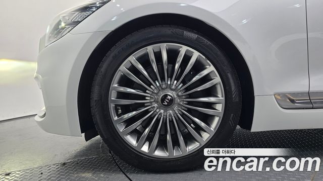 Kia K9 из Кореи Encar