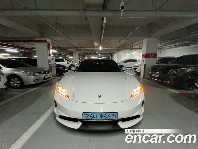 Porsche Taycan из Кореи Encar