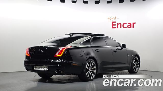 Jaguar XJ из Кореи Encar