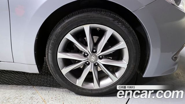 Hyundai Grandeur из Кореи Encar