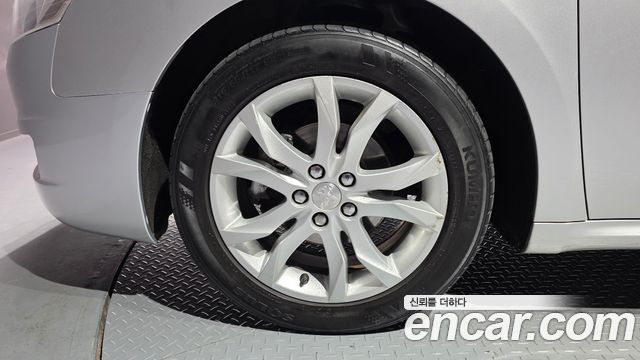 Peugeot 508 1.6 e-HDi Active First Generation — пробег 178 634 км