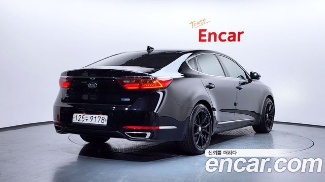 Kia K7 из Кореи Encar