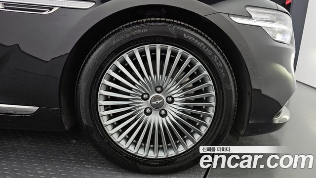 Genesis G90 из Кореи Encar