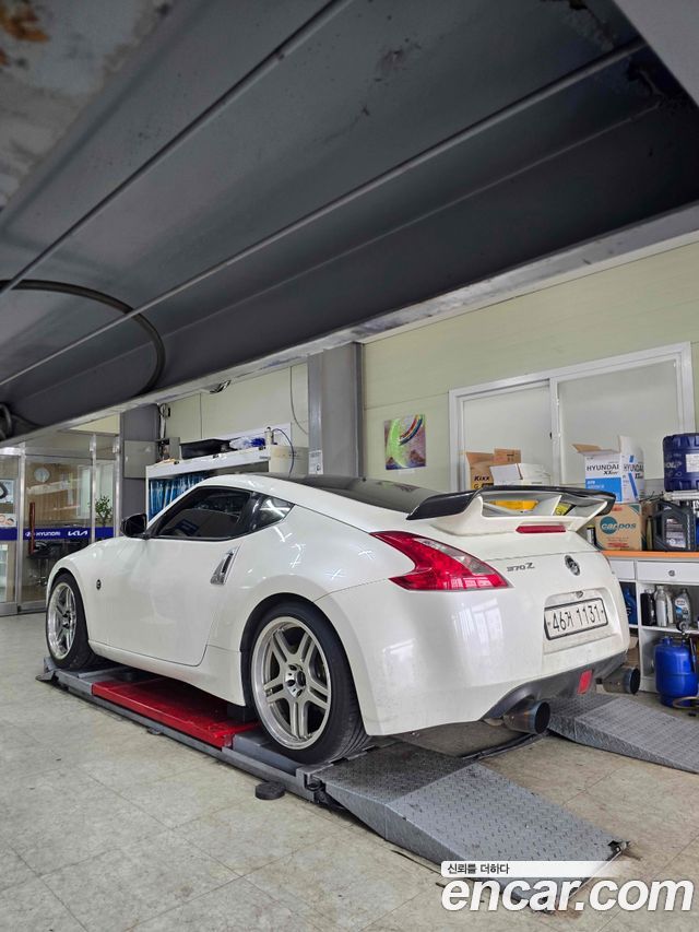 Nissan 370Z из Кореи Encar