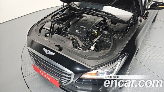 Hyundai Genesis из Кореи Encar
