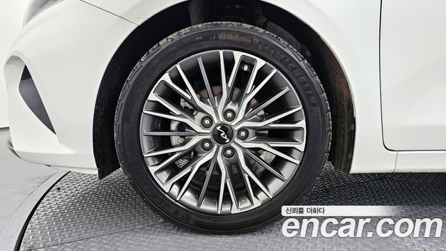 Kia K3 из Кореи Encar