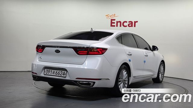 Kia K7 из Кореи Encar